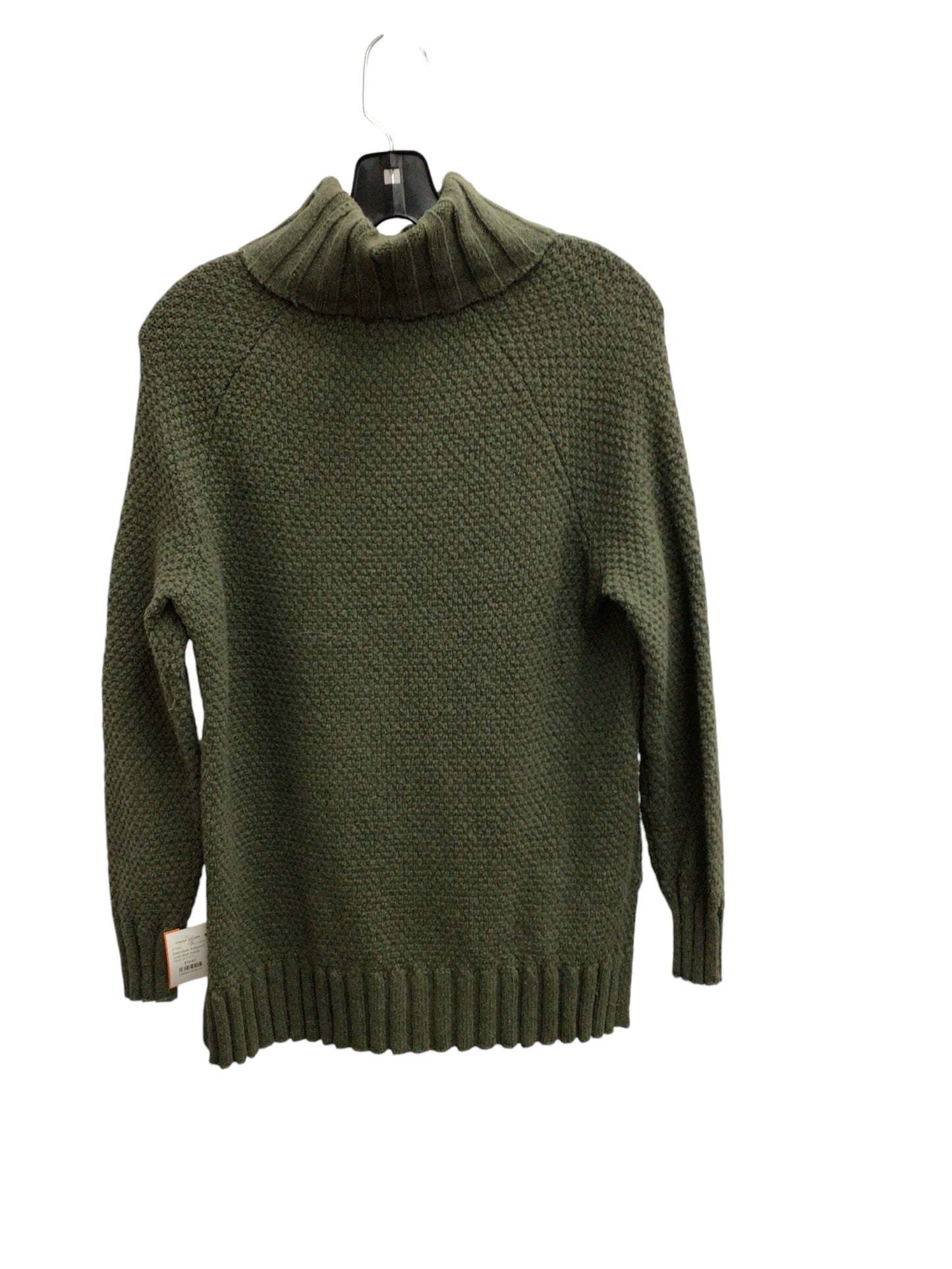 Small Green Patagonia Turtle Neck Sweater