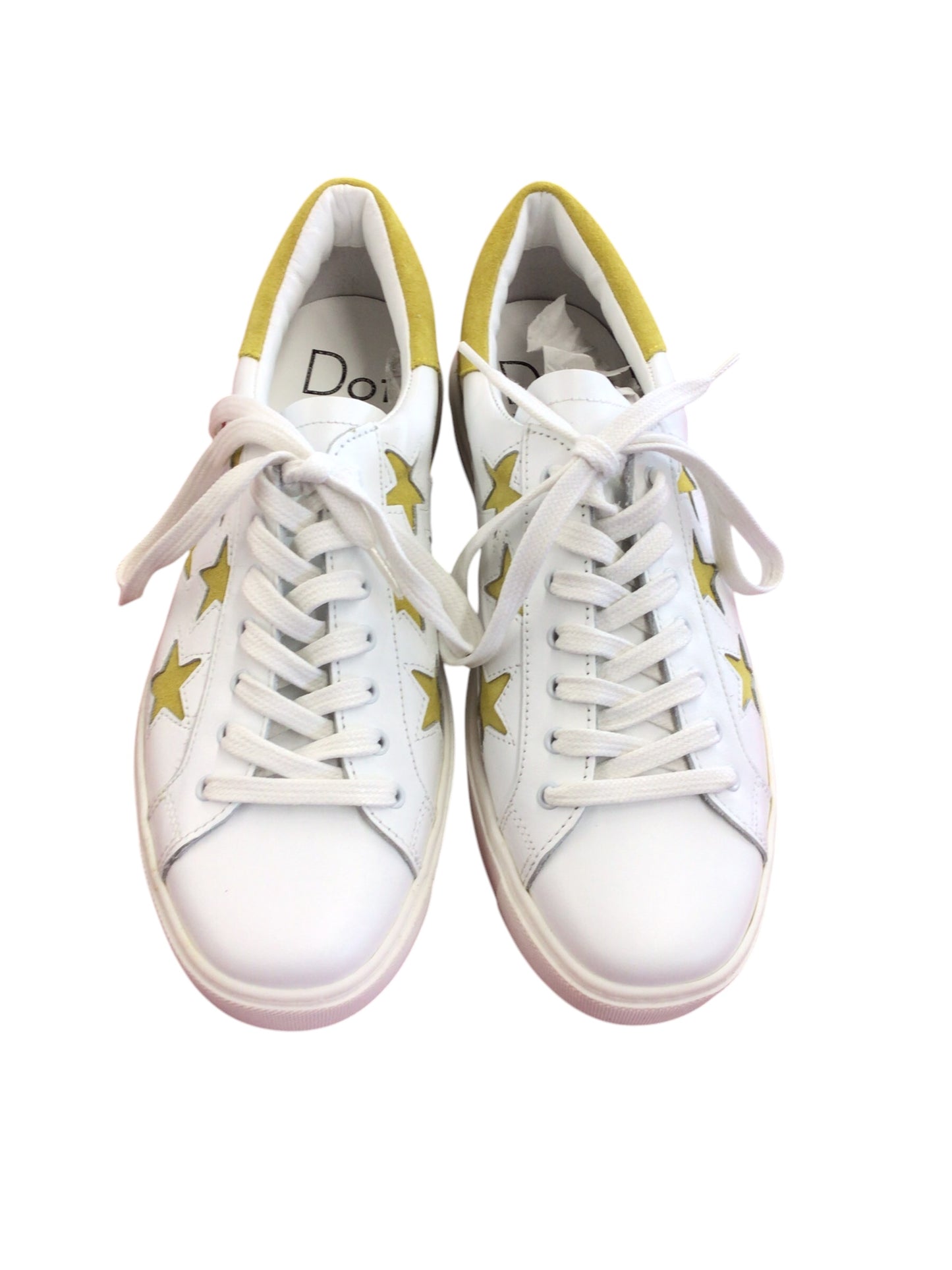 Size 39 DOF Stella Star Sneaker