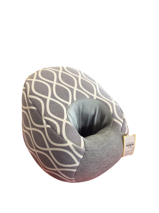 Nursing Pillow/Arm Rest